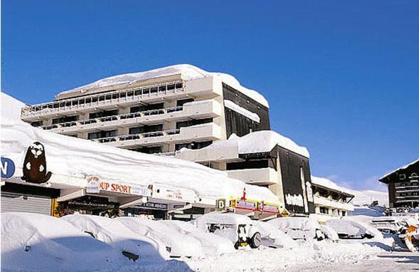 Hotel Le Dome Alpe d'Huez ภายนอก รูปภาพ